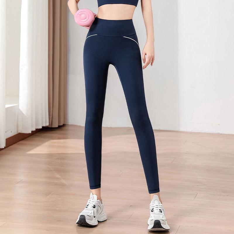 

Женский премиальный набор для йоги: Ударопрочный бюстгальтер и быстросохнущие леггинсы для бега, спорта и пилатеса M