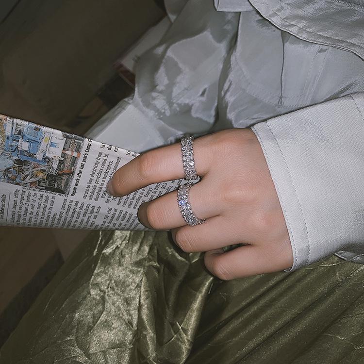 Exaggerated Fashion Zircon Ring - Trendy Open Joint Design for Women