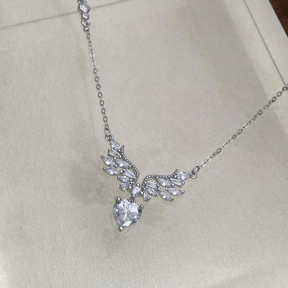 Mlluki 925 Sterling Silver Moissanite Inlaid Angel 1.2 Ct Women Wing Necklace Heart Pendant