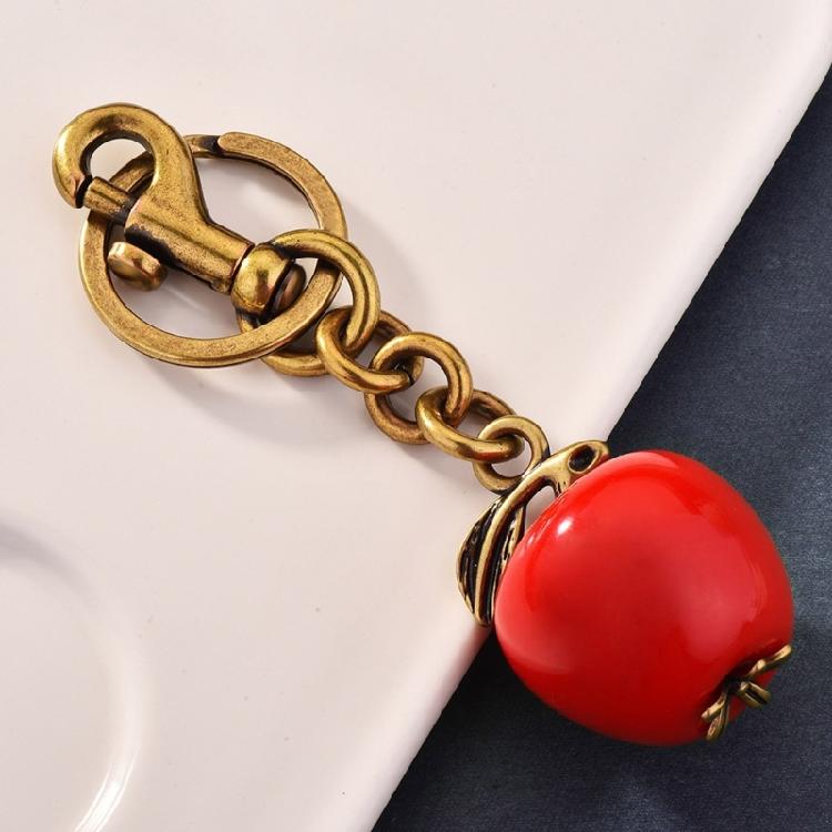 Dazzling Apples Keychain Car Accessory Sophisticated Handbag Embellishment Alloy Texture Present for Fashion Enthusiasts