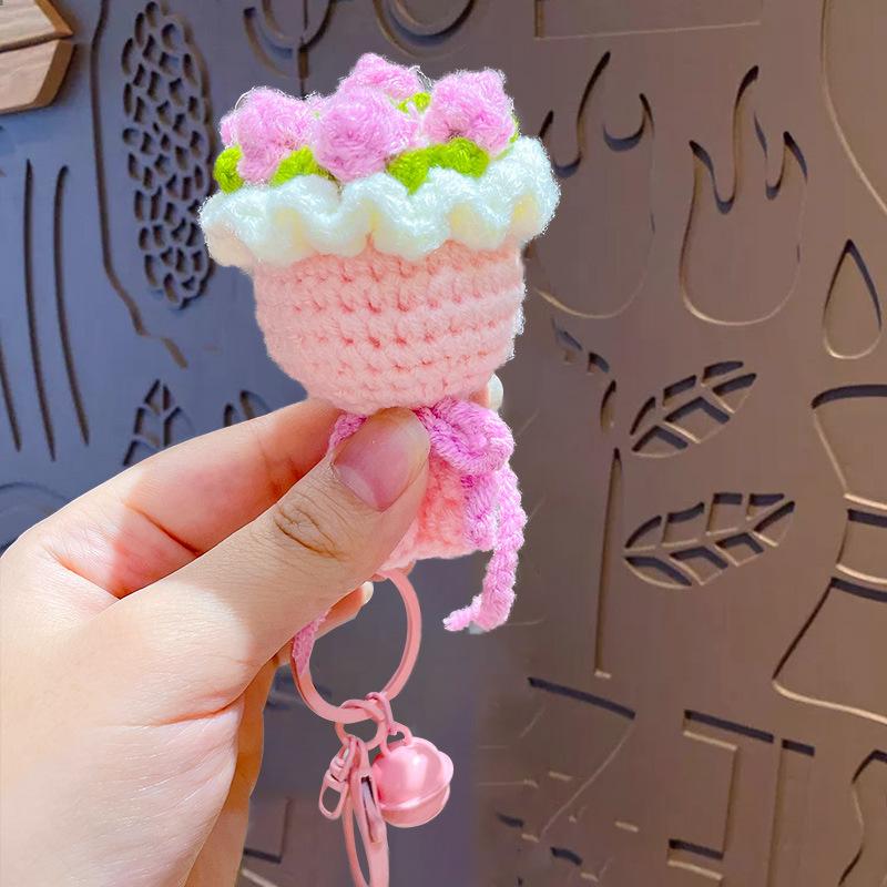 Hand-Woven Wool Bouquet Keychain Pendant Couple Schoolbag Keychain Pendant Valentine S Day Gift фото
