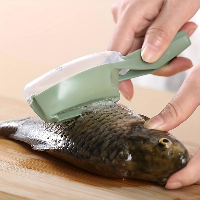 2 Stück Fischschuppenentferner, Kreativer fischförmiger Schaber für den Heimküchengebrauch, Langlebiges Kunststoff-Meeresfrüchte-Werkzeug, Leicht zu reinigen, Effizientes Entschuppen