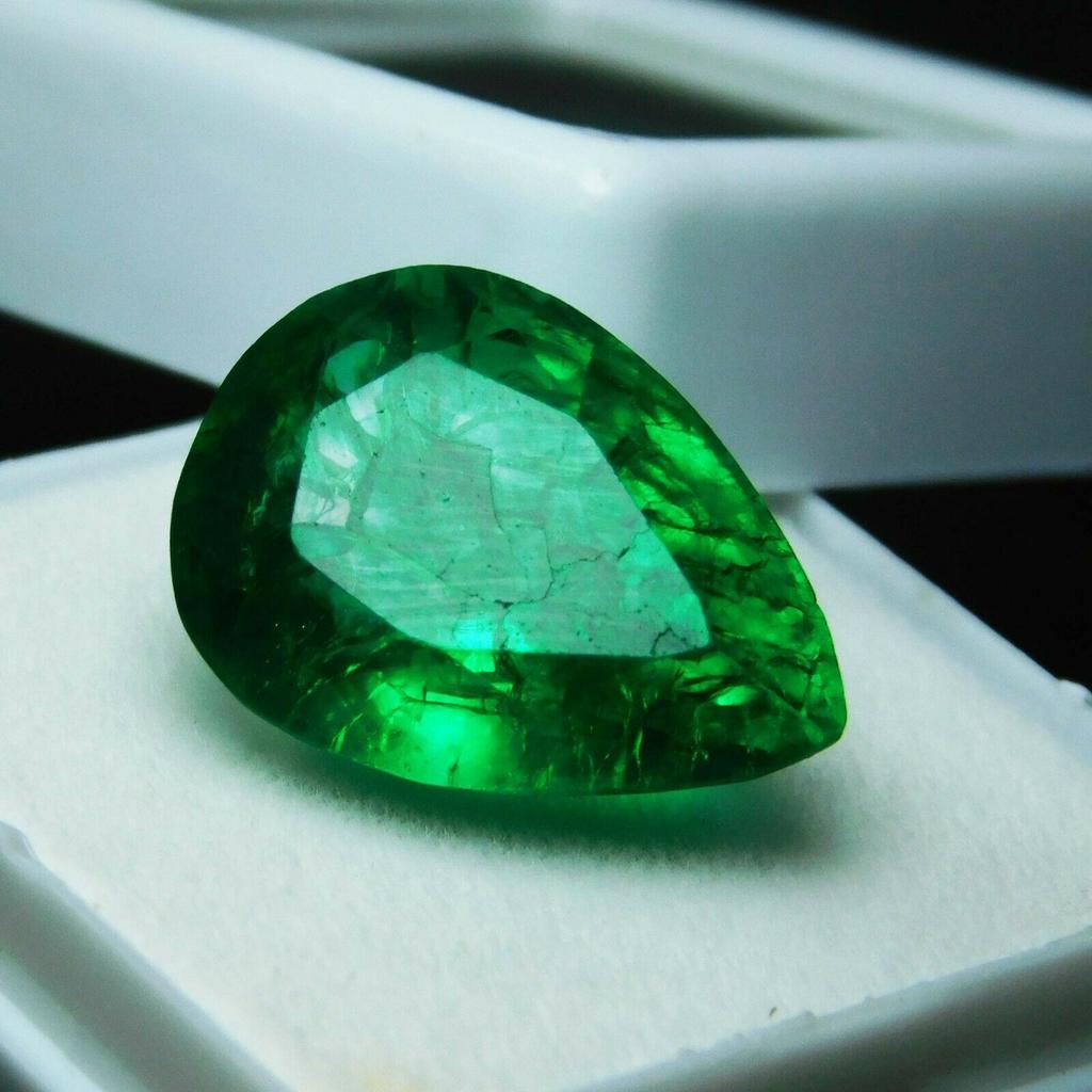 Natural Emerald   7.4 Ct Colombian Pear Cut Green Emerald Loose Gemstone
