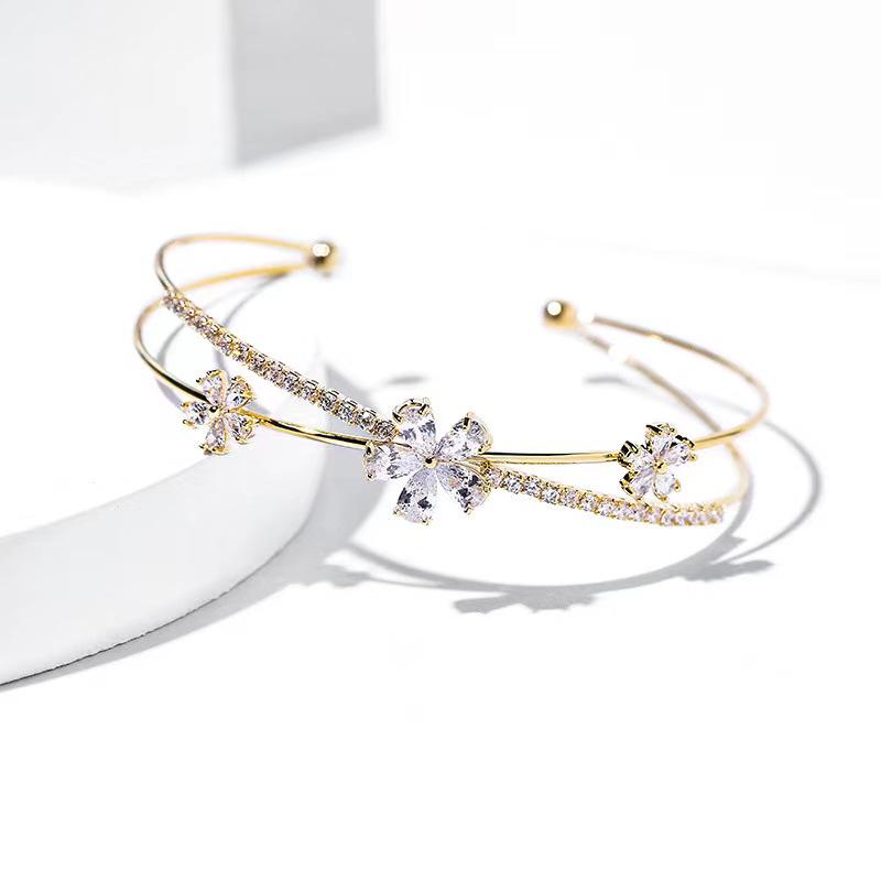 Bracciale Floreale Intarsiato di Diamanti per Donna – Elegante Regalo per il Giorno di Qixi San Valentino per Fidanzata o Migliore Amica
