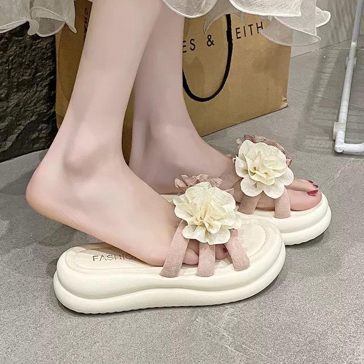 Height-increasing Thick-soled One-word Versatile Slippers for Women's Summer Wear 2025 New High-end Flower Beach Non-slip and Cool Slippers
