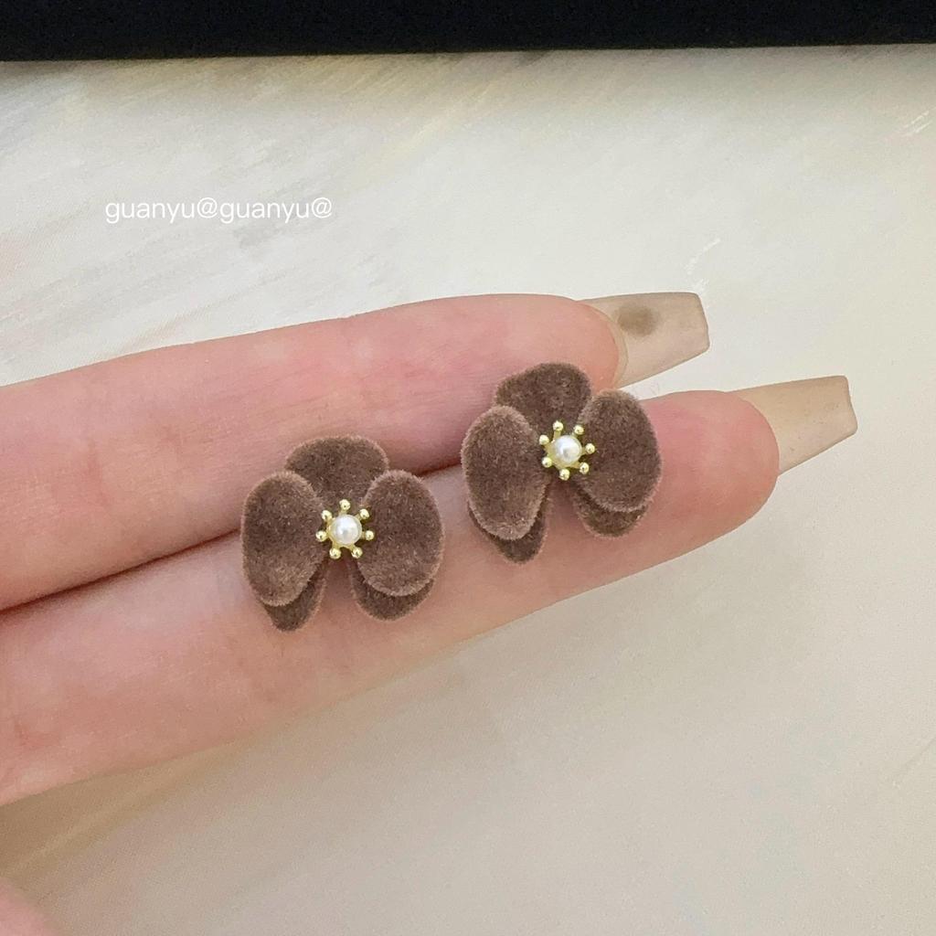 Wykwintne Puszyste Kolczyki Sztyfty Kwiaty Perłowe - Luksusowa Moda dla Kobiet, Słodki i Wszechstronny Styl