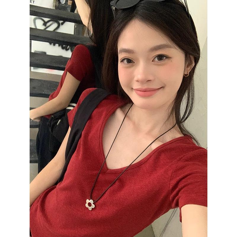 Dopamine Red V-Neck Straight-Shoulder Slim Women’s T-Shirt - Summer 2025: Sweet & Spicy Style