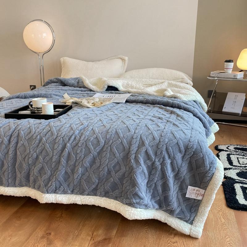 Thick Super Soft Bed Blanket Winter Warm Bed Covers Double Sofa Blankets Office Nap Shawl Sofa Cover Fluffy Bedspread On The Bed