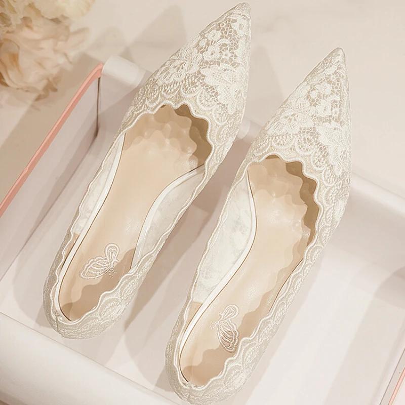 Fashion Embroidered Bridal Shoes Wedding Shoes Retro French Sandals 6.5cm High Heels Single Shoes Thin Heels Banquet Pointed Pumps