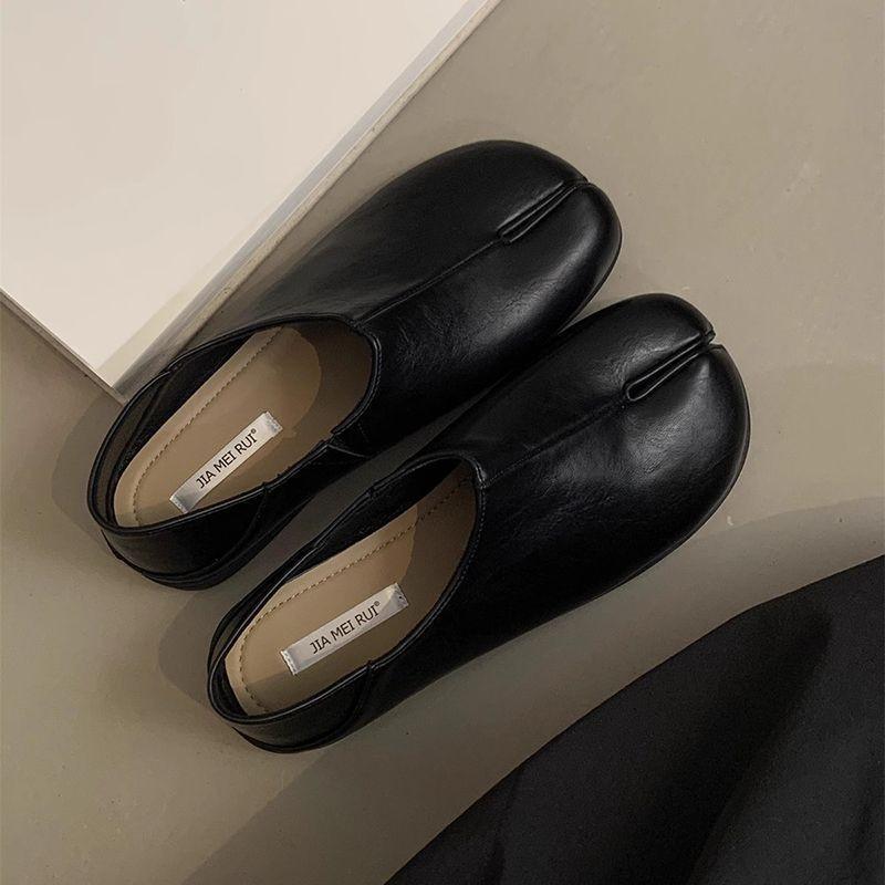 

Версия из коровьей кожи! Туфли из свиной лапки с раздвоенным носком, женские, осенние, новые, французские, ретро, повседневные, маленькие кожаные туфли, мягкие, плоские мокасины 35 чёрный