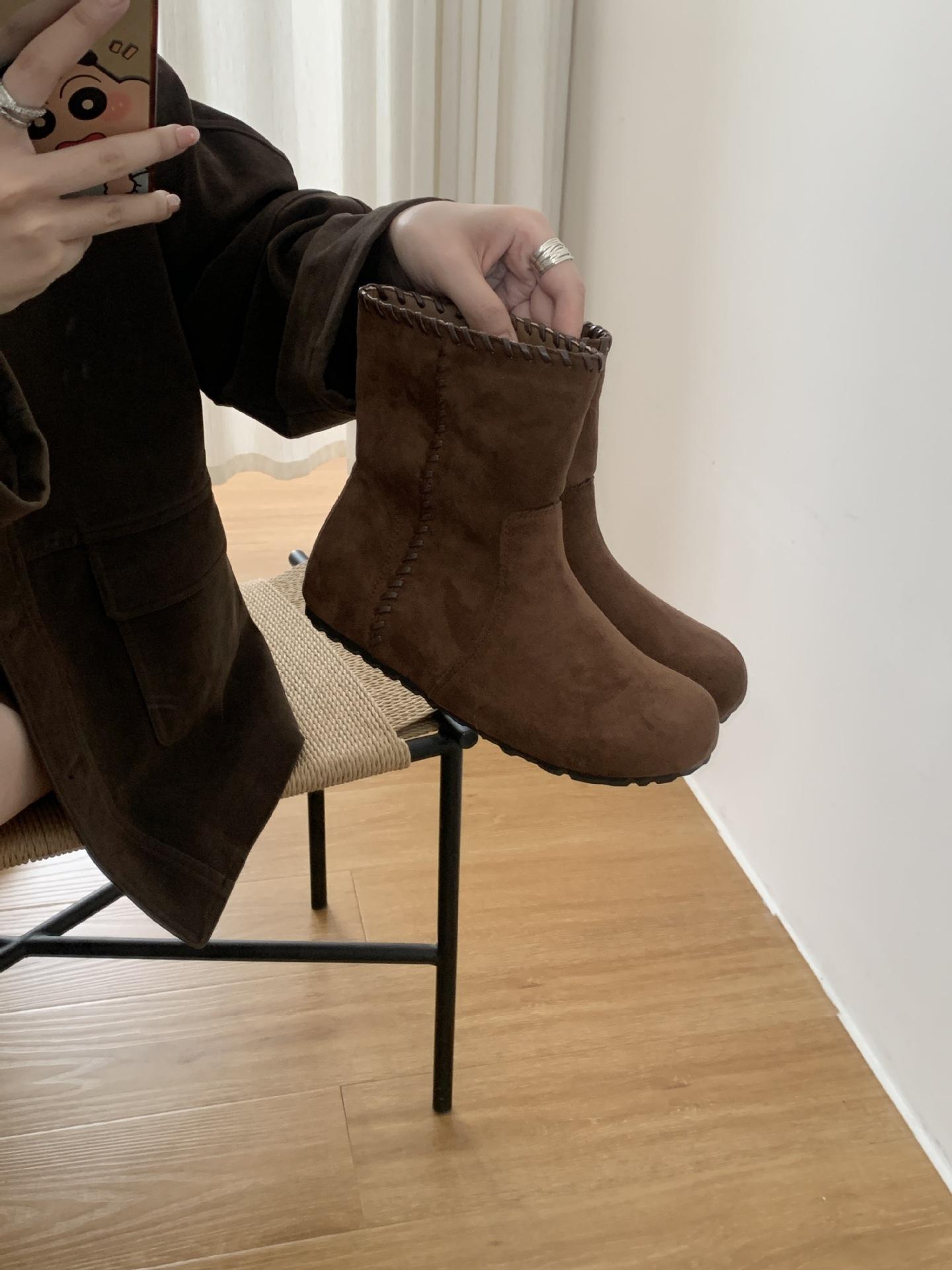 Ethnic style retro soft leather Martin boots women s 2025 autumn and winter new with skirt western boots inner height-increasing Birkenstock boots 35