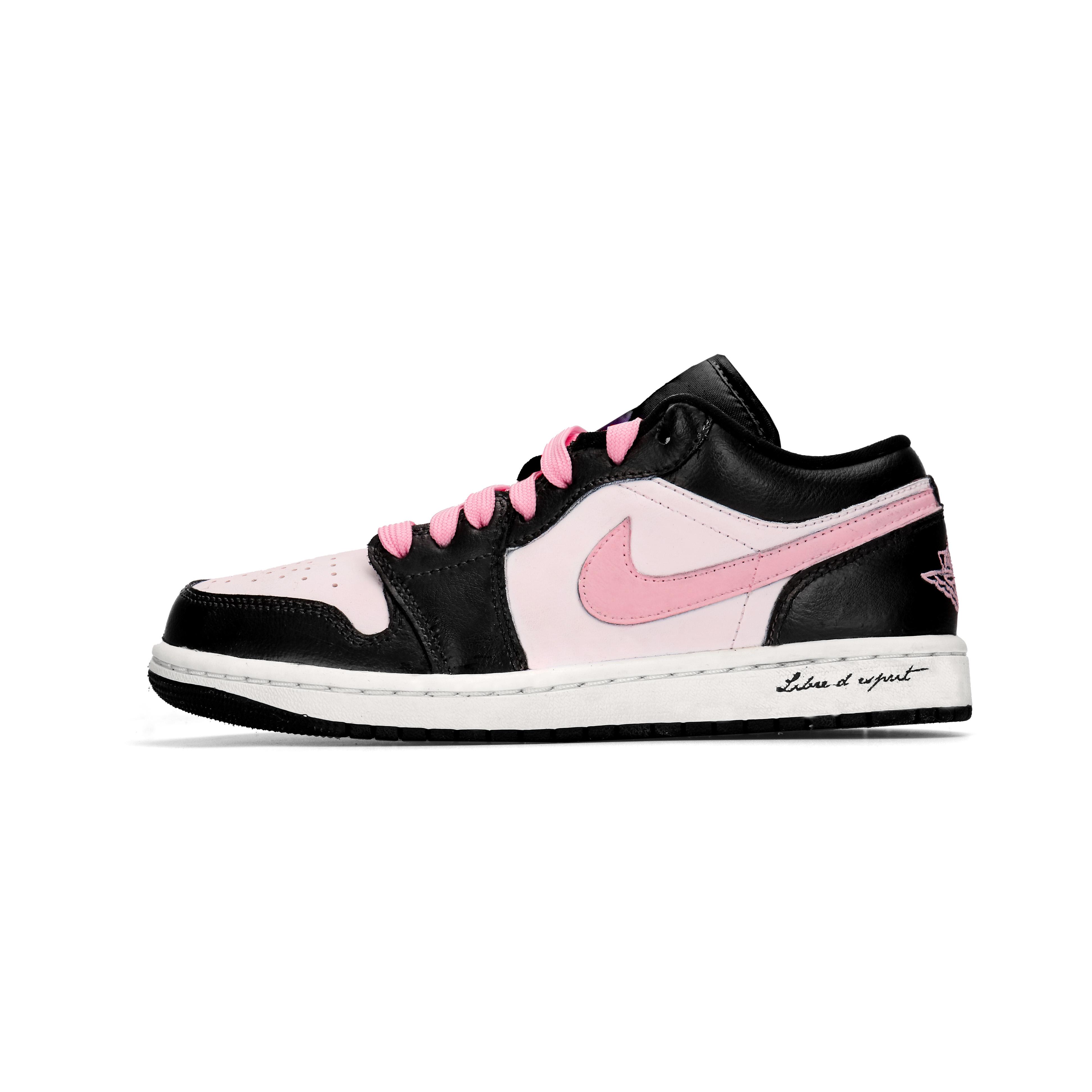 

Jordan Air Jordan 1 Thousand Sakura Loves Snow Low top Vintage Basketball Shoes Women s Black Pink 553560-081(TeamK-) 36.5