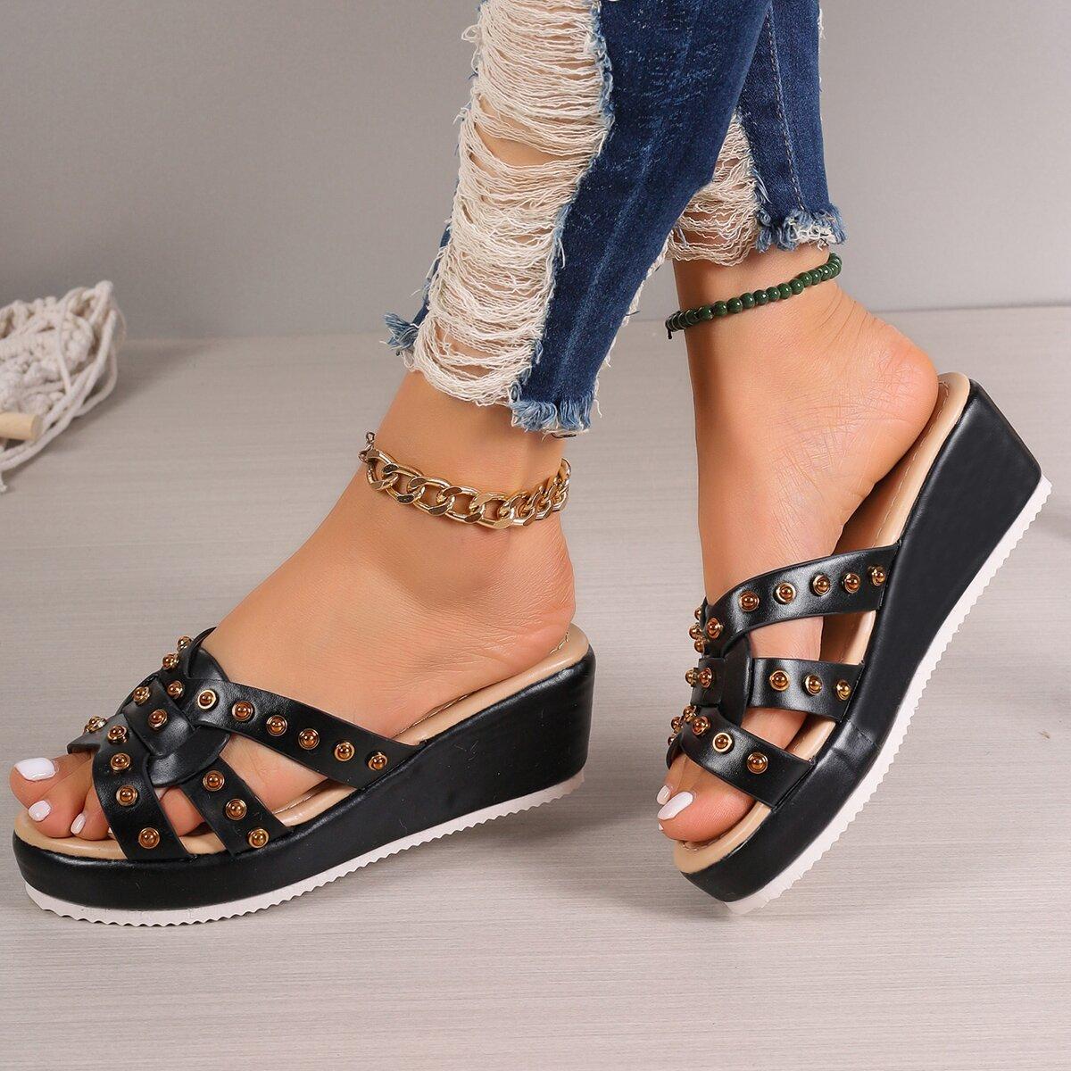 

Роскошные повседневные тапочки на покатом каблуке для женщин, лето 2024 г., новые тапочки с выемкой в виде рыбьего рта и сосновой подошвой для верхней одежды 43