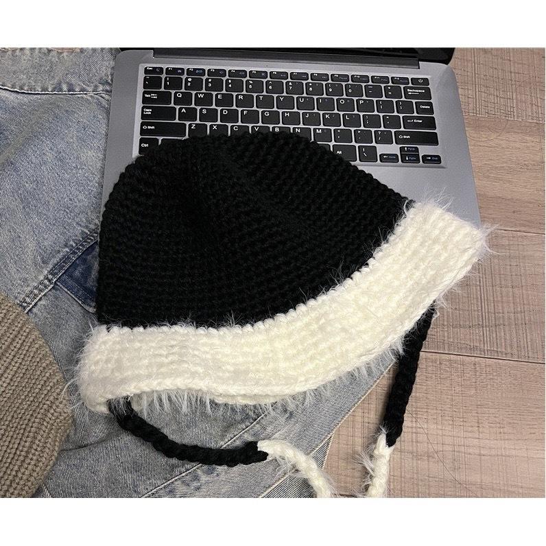 

Вязаная вручную теплая шерстяная шапка для женщин на осень и зиму, подчеркивающая лицо, шапка-маленькая рыбачка, с защитой ушей и теплая вязаная шапка-горшок для студентов M（56-58cm）