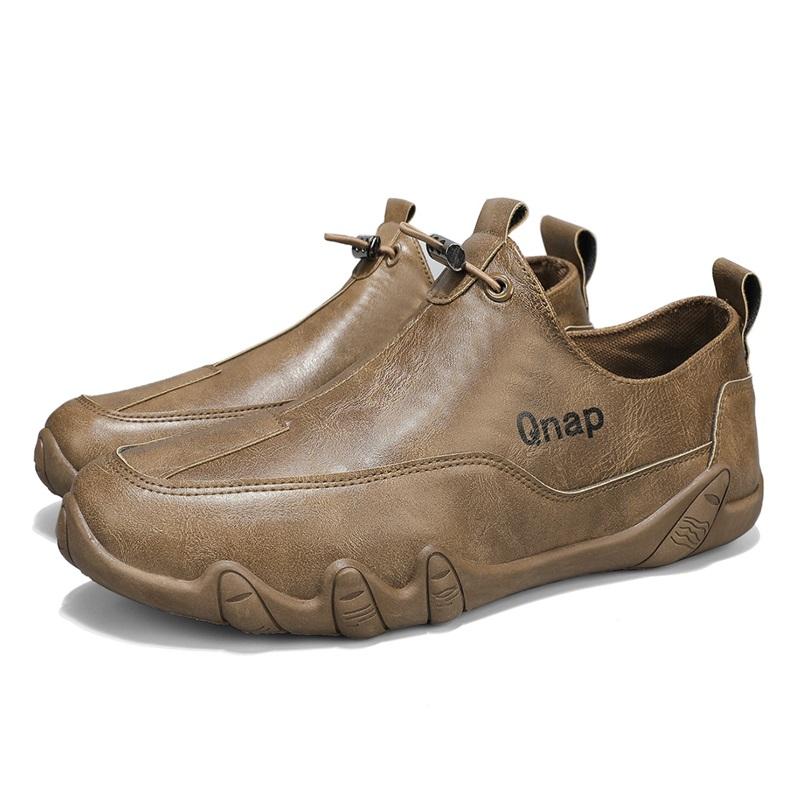 Luxury Round Toe Men Ankle Boots Light Slip on Walking Shoes New Casual Shoes for Men Outdoor Comfor Men High Top Sneakers