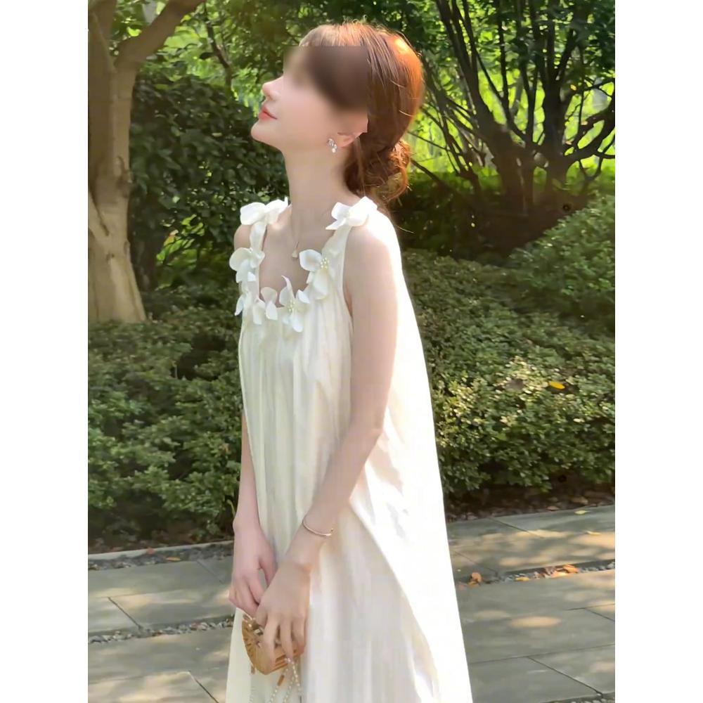 Holiday style seaside wear temperament high-end white suspender dress women's summer great-looking beach skirt tide