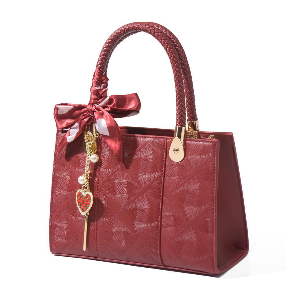 Red Wedding Bag, Bride Bag, Women'S Bag, Mother Bag, High-End Portable High-End Messenger Bag.