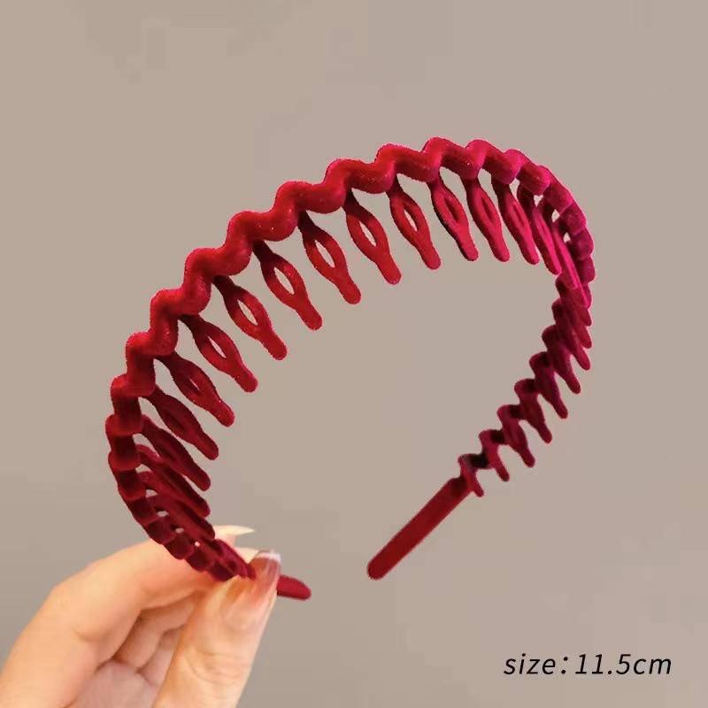 Bandeau Antidérapant Style Coréen Couleur Bonbon avec Dents - Respectueux des Cheveux, Pince à Cheveux Ondulée Sans Pincer pour les Cheveux Rebelles.