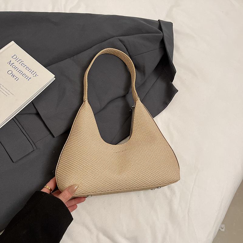 Spring and summer retro casual commuting large-capacity bag women's 2025 new tote bag niche trendy shoulder armpit bag