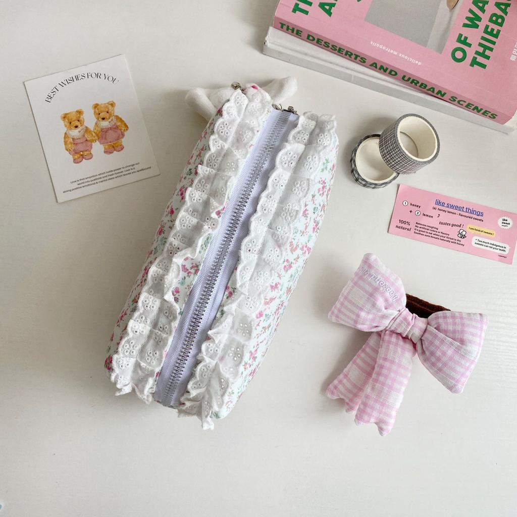Lace floral pencil bag portable women's large-capacity new high-value student stationery box pencil storage bag