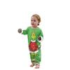 Passende Familiensets mit Weihnachtsmotiven, Langarmshirts und Hosen