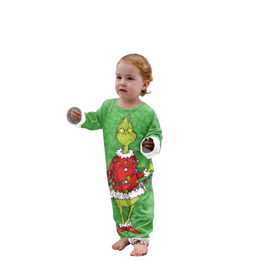Passende Familiensets mit Weihnachtsmotiven, Langarmshirts und Hosen