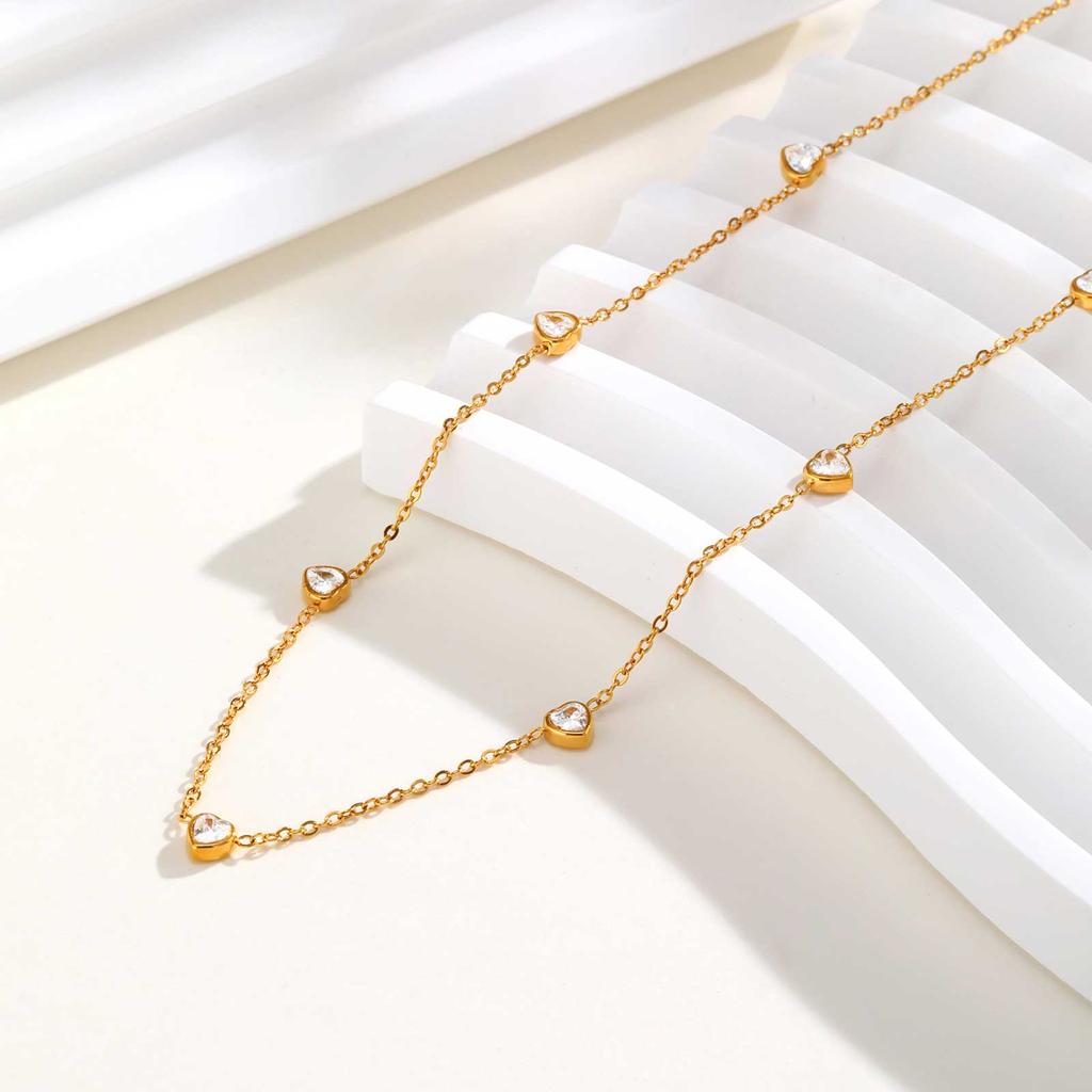 7 Heart-shaped White Zircon Necklace for Women,Gold Plated Stainless Steel Flat Rolo Chain Choker Necklaces,Fashion Jewelry Gift