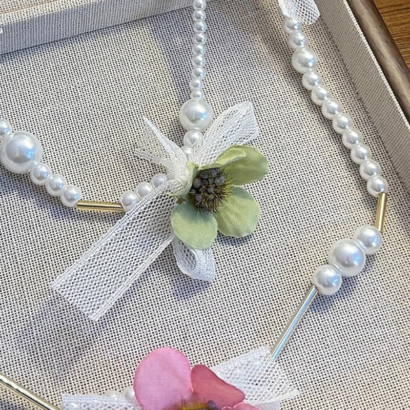 Stylish Floral Pearls Strand Necklace With Delicate Beads Trendy Women’s Jewelry Perfect For Everyday Wear