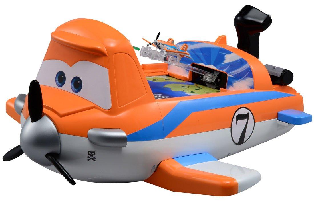 

Управляйте самолетами Flight Dusty Tomica!