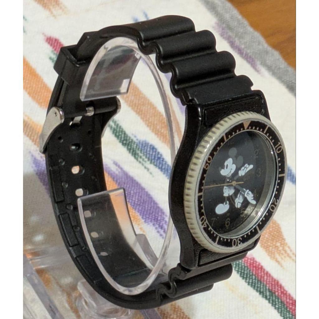 Used SEIKO ALBA SPORTS Monochrome Mickey Mouse Watch