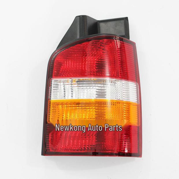 Compatible with Volkswagen Transporter, Multivan, Maitwei T5/T6, Caravelle (2003-2015) rear taillight.