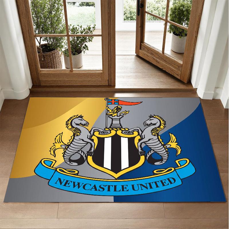 Newcastle United Football Design Crystal Velvet Rug Soft Decorative Mat for Bedroom Entrance