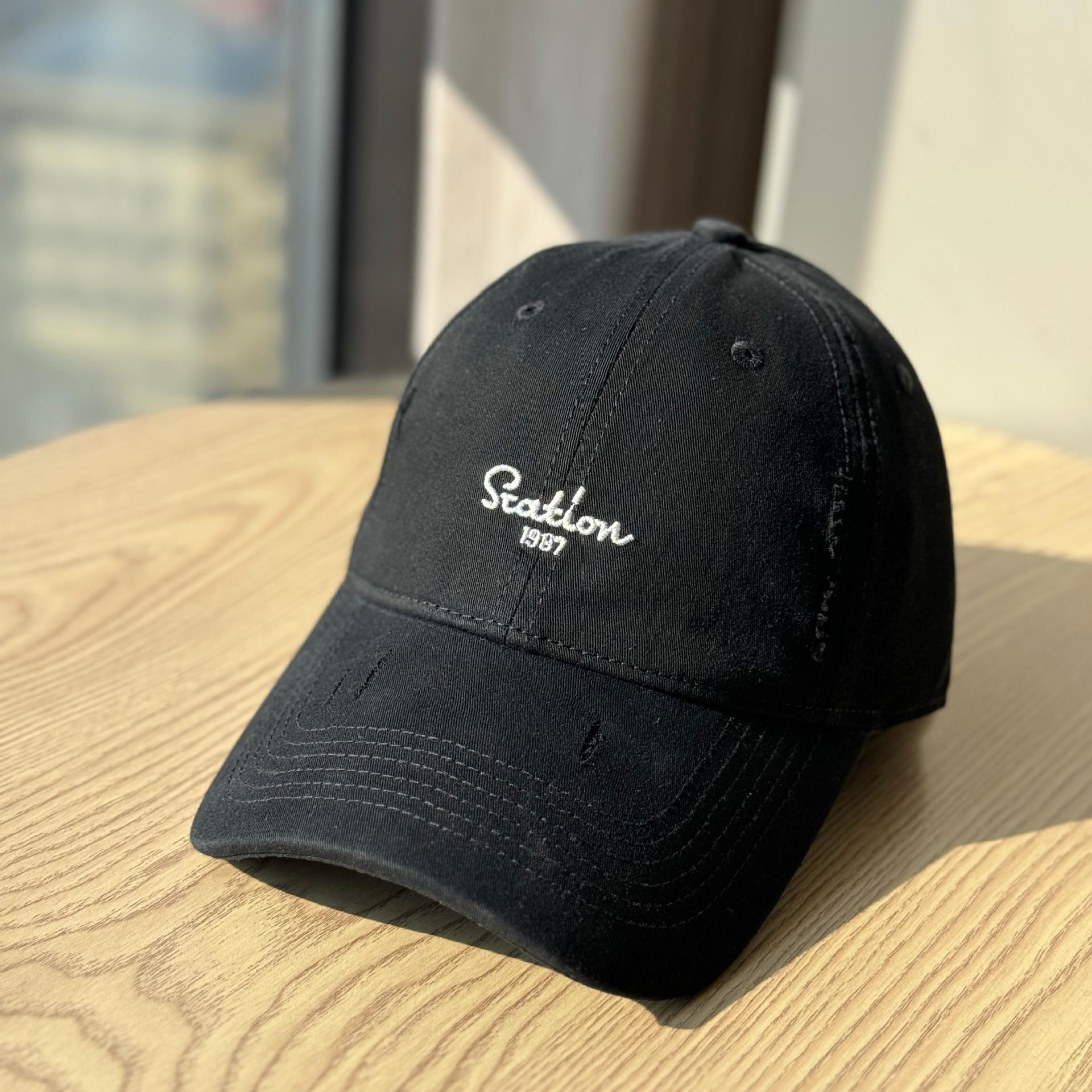 

Spring and summer new casual simple versatile embroidered letter soft-top baseball cap for women, makes the face look smaller, trendy couple s hat Adult54-60Adjustable чёрный