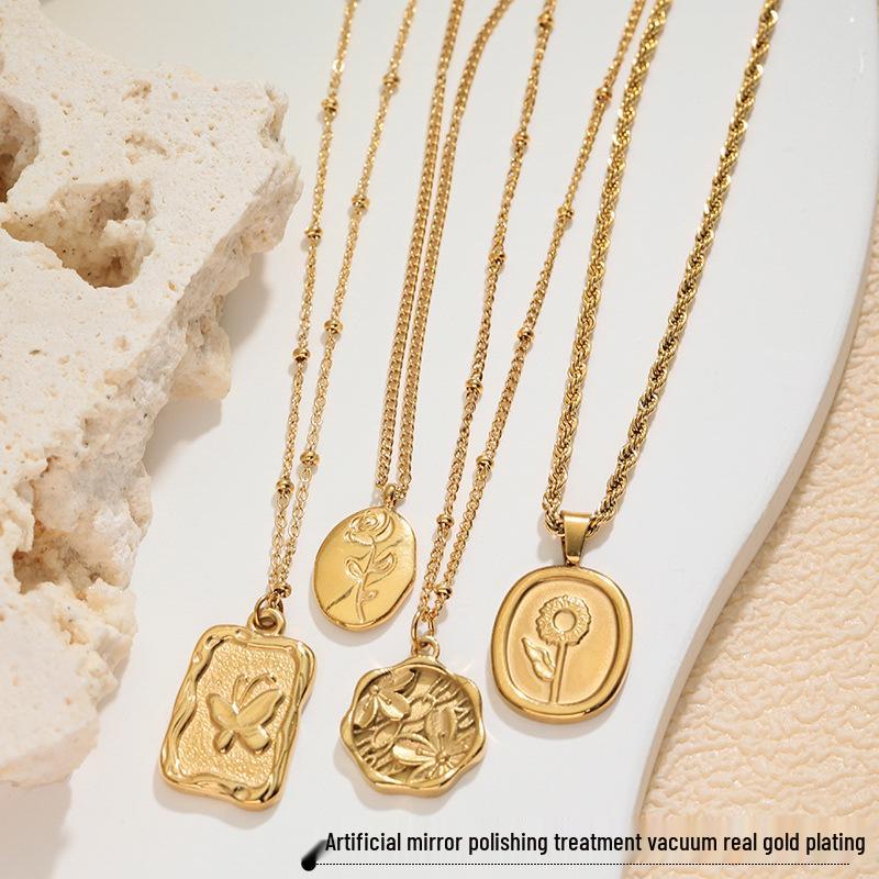 18K Gold Plated Sunflower Rose Necklace – Versatile, Fade-Resistant Stainless Steel Clavicle Chain