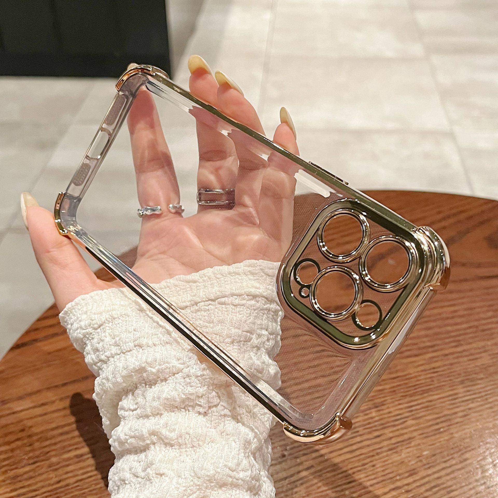 

Гальванизированные четырехугольные прозрачные защитные чехлы для телефонов с защитой от падения для OPPO Reno Realme Cover OPPO Reno8 T золотой