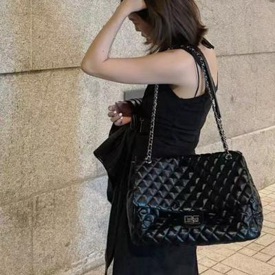 Black Rhombus Chain Commuter Bag Women's New Tote Bag Casual Simple Shoulder Bag