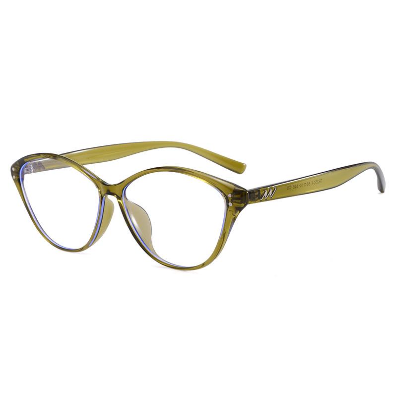 TR Ultralight 2025 Cat-Eye Glasses: Fashionable Women's Eyewear with Anti-Blue Light, Myopia-Friendly, Ideal for Bare Face.