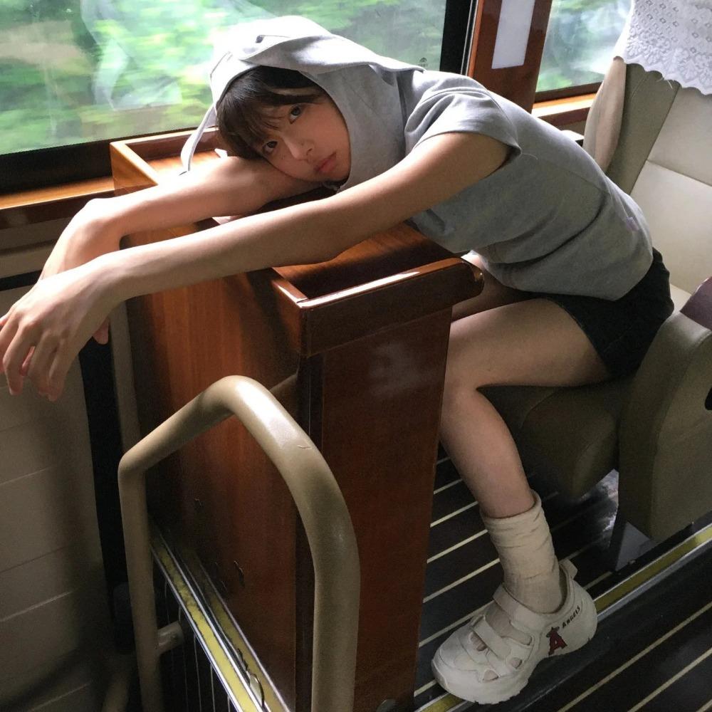 VAYLA Y2k Hooded T-shirt Vintage 2000s Style Rabbit Ears Zipper Tops Harajuku Short Sleeve Thin Jacket Korean Popular