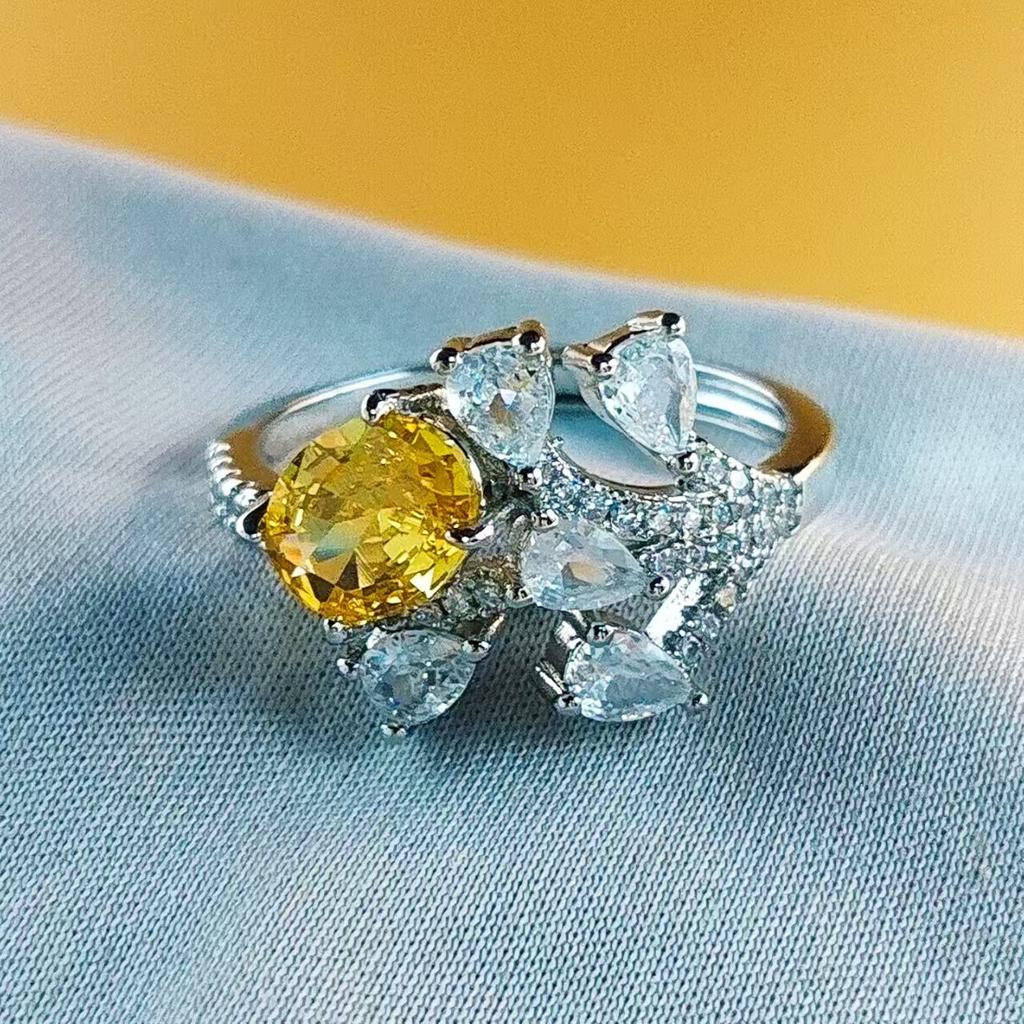 Super Flash Zircon Leaf Open Diamond Ring Female Design Sense Light Luxury Trendy Coconut Amethyst Ring