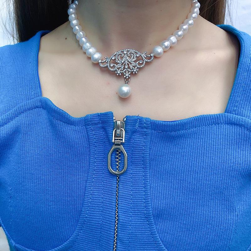 050 Natural Freshwater Pearl Necklace for Women – Versatile Clavicle Chain with Near Round Pearls and Slight Flaws, Fashionable Jewelry