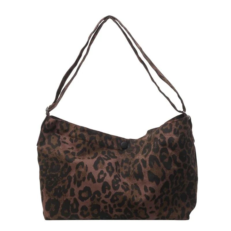 Leopard Pattern Canvas Trendy Women's Bag  Versatile Casual Shoulder Bag  Commuting Crossbody Bag