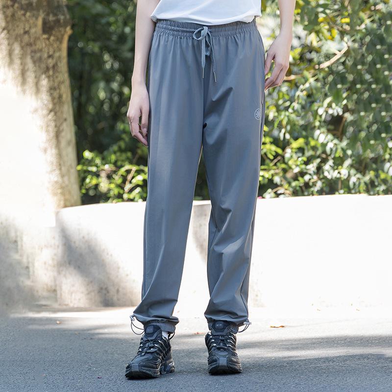 

Женские спортивные брюки из ледяного шелка с быстрой сушкой и защитой от солнца XL (55-63 kg)