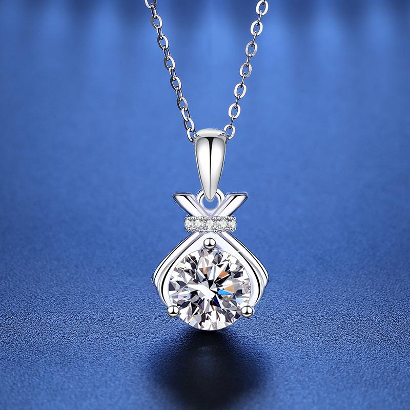 Collana Pendente in Argento Sterling S925 di Alta Gamma con Moissanite - Regalo Lussuoso per Lei