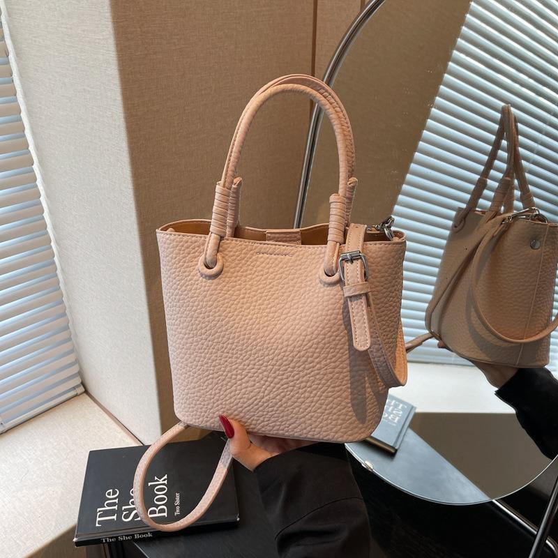 Today's Popular Portable Bucket Bags Women's New Fashion Shoulder Bags Spring and Summer Versatile Messenger Bags