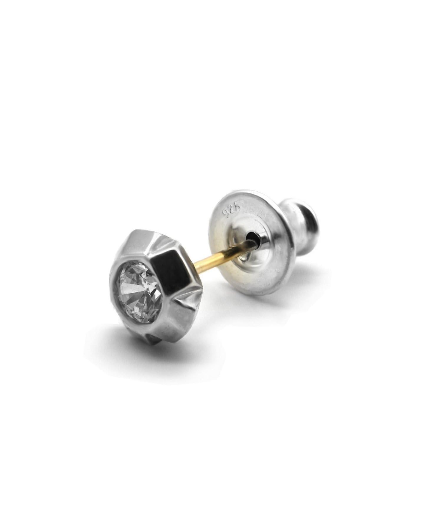 

Lion Heart LH for Gift Stud Earrings (Single Ear) Fragment Cut Stud Earrings in 925 Sterling Silver