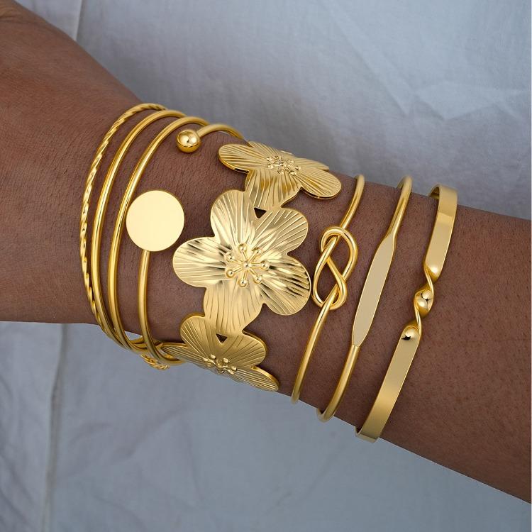 Punk Bracelet For Women 2026 Girls Bracelets & Bangles Set Simple Large Chain Bracelet Hand Ring Fashion Jewelry Accessories New