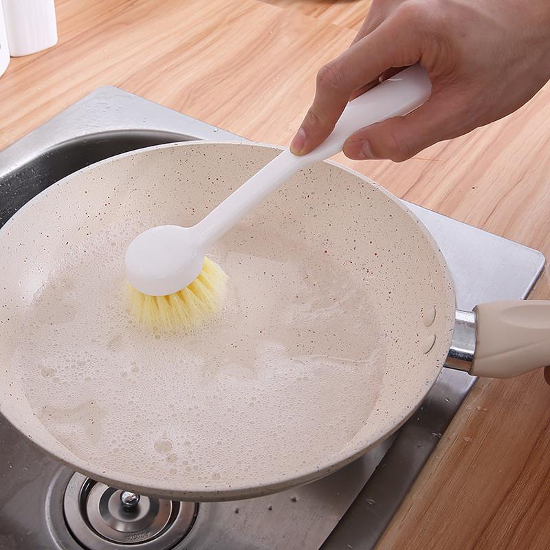 Pot Scrubber Efficient With Long Handle And Plastic Construction For Kitchen Cleaning Tasks