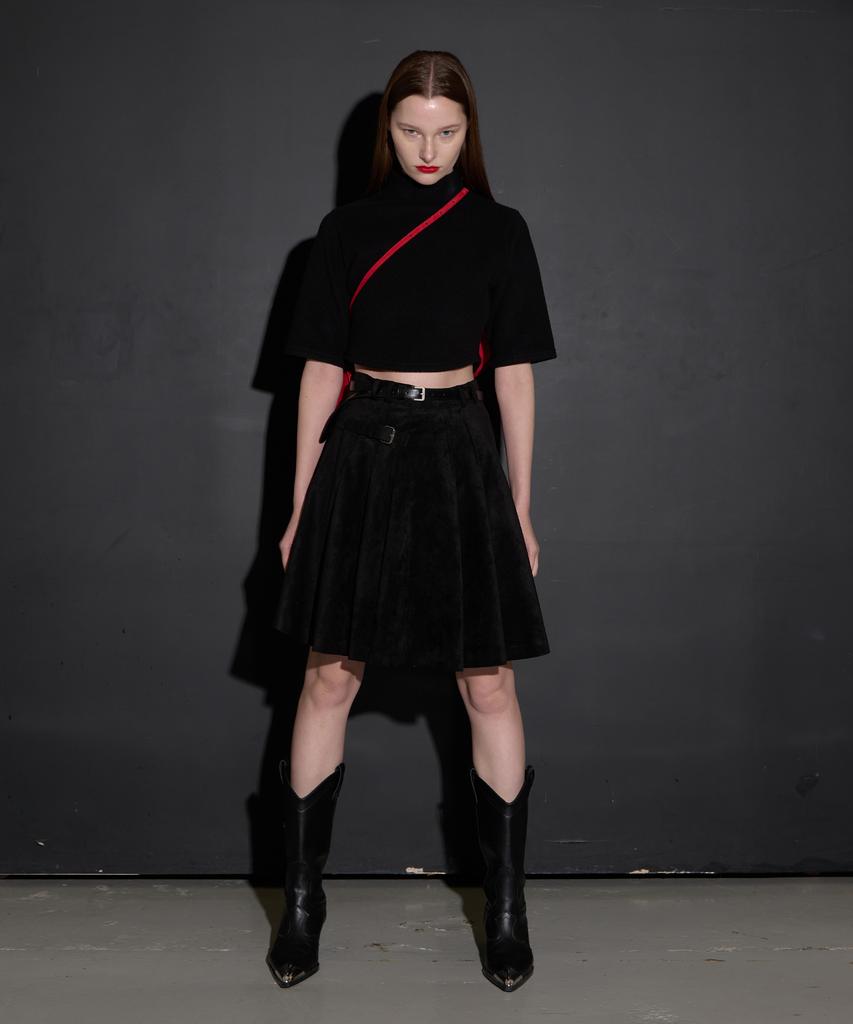 320 Showroom Suede Buckle Pleats Midi Skirt Black