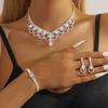 Mode Chaîne à Griffes Boucle Strass Ensemble Collier Boucles d'Oreilles Robe de Dîner Chaîne de Clavicule Collier Femmes
