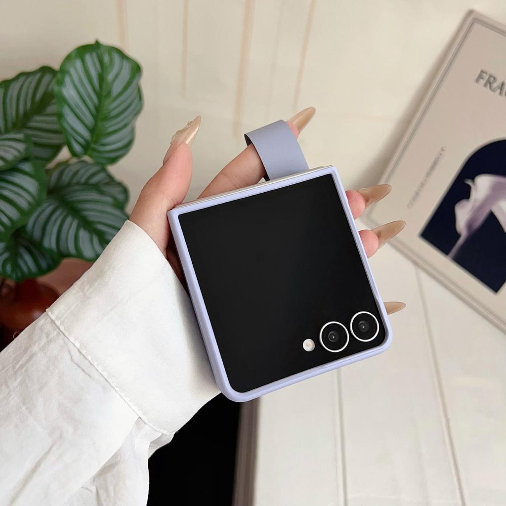 Ręczne skórzane etui Samsung Z Flip7/6/5 z paskiem na nadgarstek i podstawką do składanego ekranu